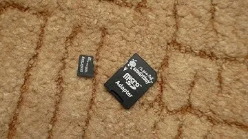 ОНЛАЙН ТРЕЙД.РУ — Карта памяти micro SDXC 128Gb SmartBuy Class 10 UHS-I + ADP (Код товара: 131477)1