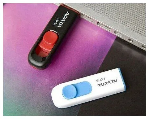 Флешка ADATA C008 32 ГБ, 1 шт., белый/голубой-3
