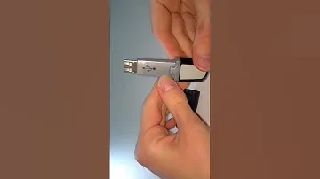 Самая первая USB-флешка в мире #факты #технологии #пк #история