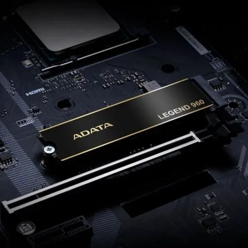 2 ТБ Внутренний SSD диск ADATA Твердотельный накопитель SSD 2TB LEGEND 960, M.2(22x80mm), NVMe 1.4, PCIe 4.0 x4, 3D NAND, R/W 7400/6800MB/s, IOPs 750 000/630 000, TBW 1560, DWPD 0.43, with t Heat Sink (5 лет) (ALEG-960-2TCS)-3