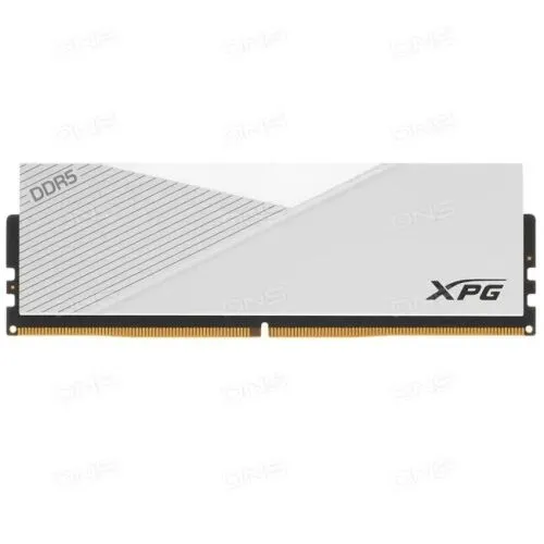 Оперативная память ADATA XPG Lancer RGB [AX5U5200C3816G-CLARWH] 16 ГБ